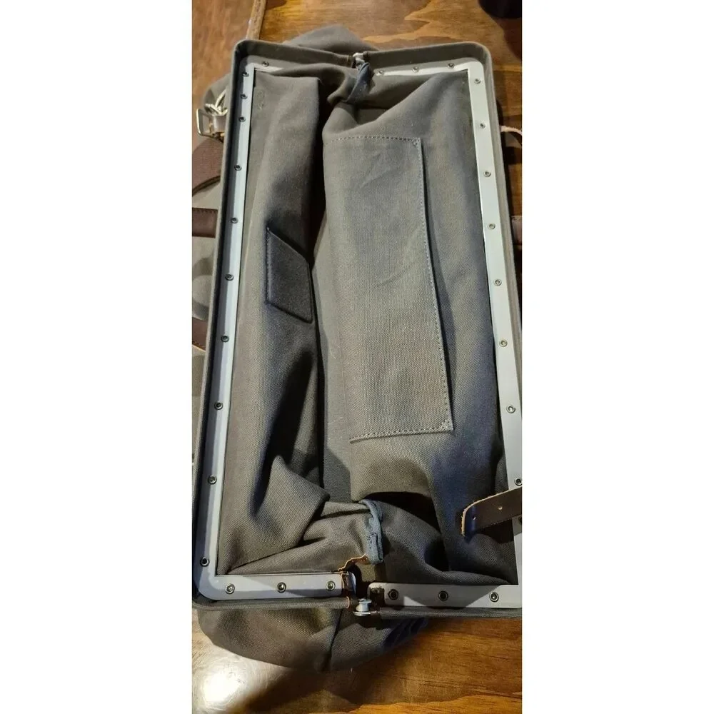 Large GRAY CANVAS Stonemason Style Weekender Bag Metal Frame Leather Handles EUC